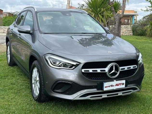 Mercedes-Benz GLA 180d Aut. Business Extra