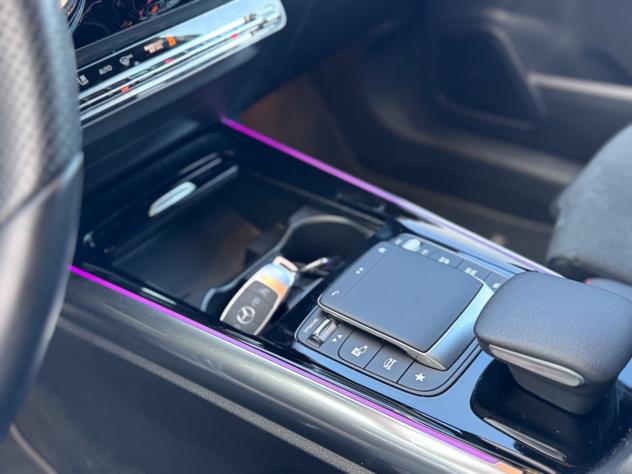 Mercedes-benz GLA 180 d Premium Amg - Foto 9