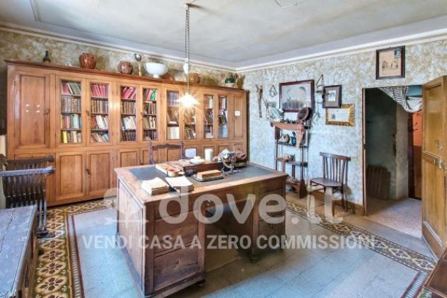 Palazzo / Stabile di 502 m² con più di 5 locali in vendita a Gavorrano - Foto 2