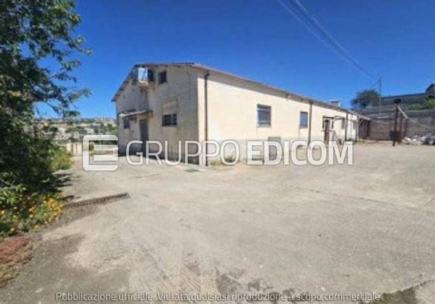Fabbricati costruiti per esigenze commerciali di 358 mq in vendita a Modica - Rif. 3559438