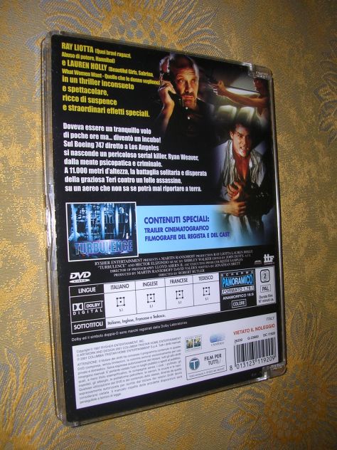 TURBULENCE - Foto 3