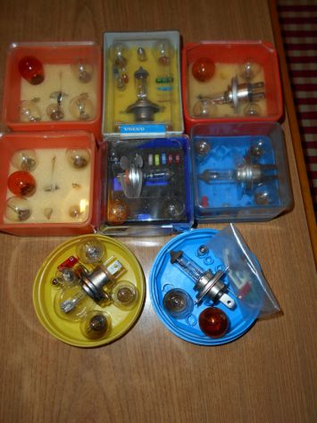 8 Trousse lampade
