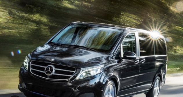 🚘 SERVIZIO TAXI PRIVATO &amp; TRANSFER AEROPORTUALI – MERCEDES CLASSE V 8 POSTI - Foto 2