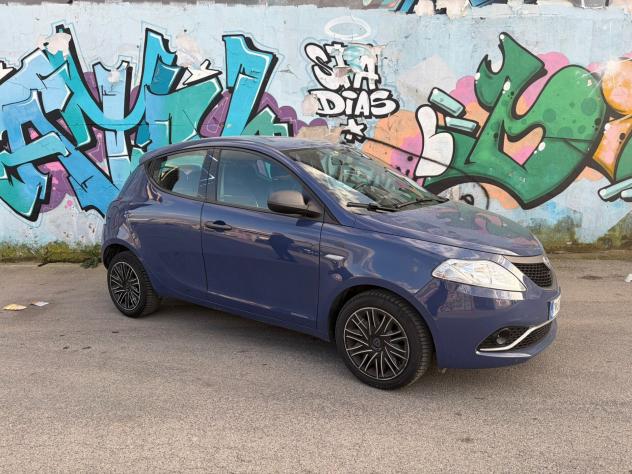 Lancia Ypsilon 1.2 benzina come nuova - Foto 3