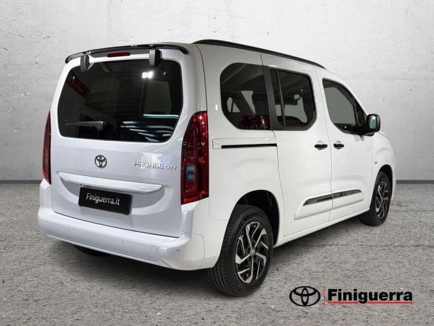 Toyota Proace City Verso 1.5D 130CV M/T L1 Executive - Foto 4