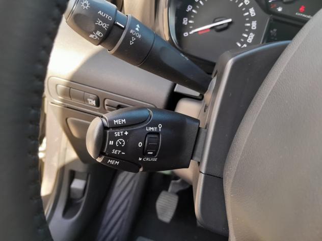 Citroen C3 Aircross 1.2 PURETECH 110CV S&S SHINE BICOLOR - Foto 6