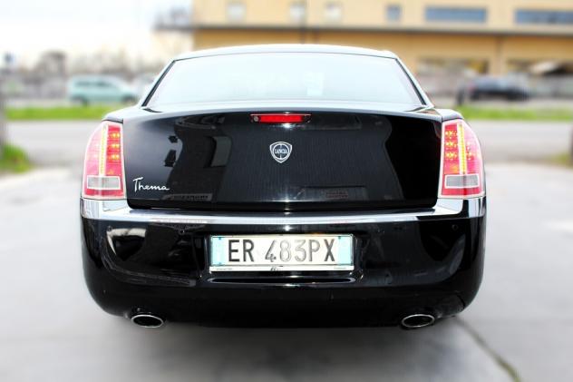 Lancia Thema 3.0 V6 Multijet II 239 CV Executive - Foto 8