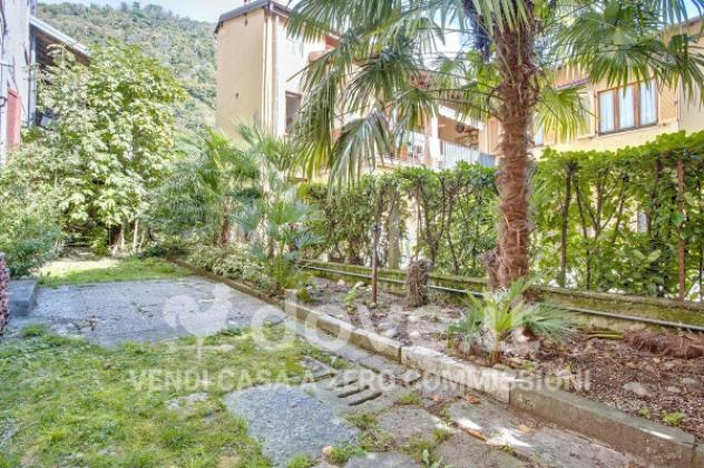 Casa indipendente di 414 m² con più di 5 locali in vendita a Cuveglio