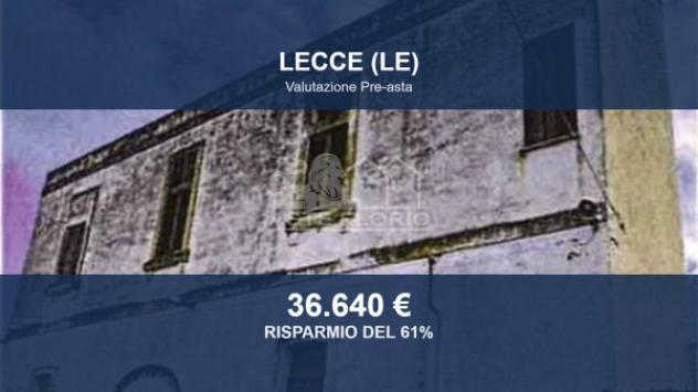 Immobile in asta di 210 m² con più di 5 locali in vendita a Lecce