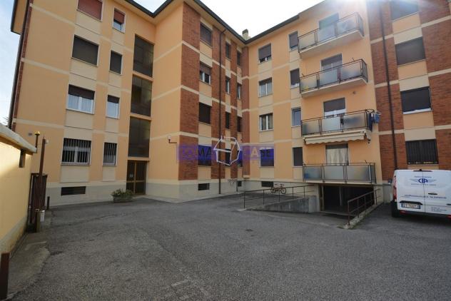 Lomagna, trilocale ristrutturato piano primo - Foto 19