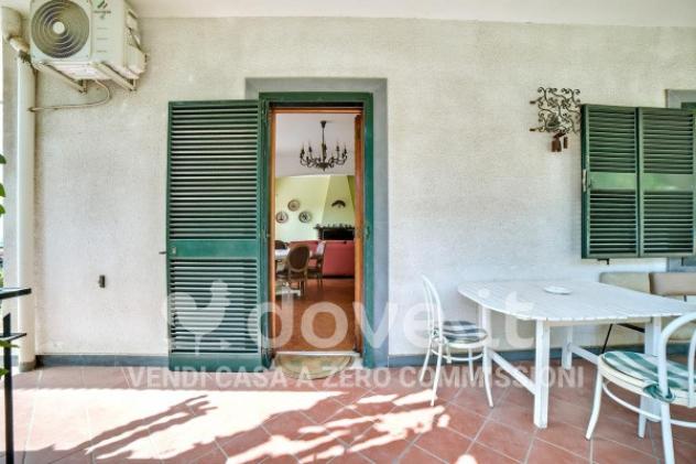 Villa di 284 m² con più di 5 locali e box auto doppio in vendita a Trecastagni - Foto 9
