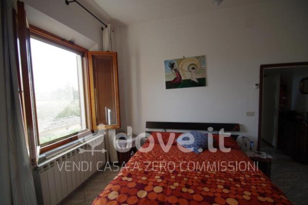 Rustico / Casale di 190 m² con 4 locali in vendita a Montepulciano - Foto 4