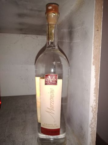 Bottiglia di grappa Marzemino Marzadro