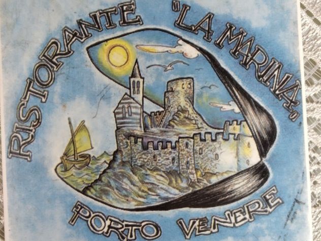 TAVOLETTE D'AUTORE SU MATTONELLA DI DARIO BARACCO PER IL RISTORANTE LA MARINA - Foto 6