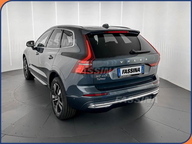 Volvo XC60 Recharge T6 Plug-in AWD auto Plus Bright - Foto 4