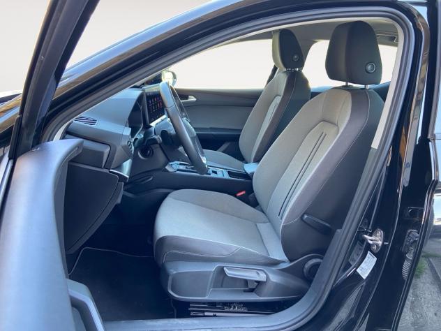 SEAT Leon 1.5 Hybrid 85KW STYLE DSG - Foto 9