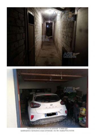 IMMOBILI-IMMOBILE RESIDENZIALE-Viale delle Medaglie d'Oro, 20, 46100 Mantova MN, Italia - Foto 3