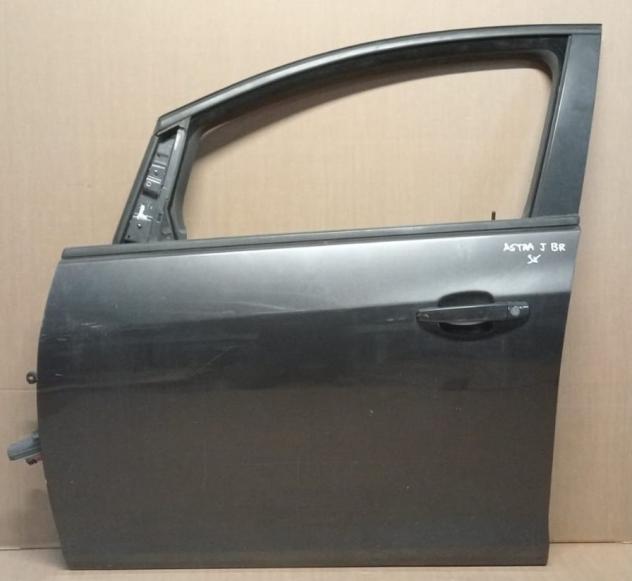 PORTA ANT.SX GRIGIO MEDIO MET. (NO ALZ., NO SCENDENTE , SI SERR.) 999-U1293307 Carrozzeria  Lamierati esterni  Porte  Porta ant. sx. OPEL - ASTRA J -