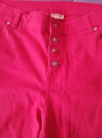 capi d'abbigliamento da donna estivi e primaverili - Foto 3