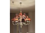 lampadario ferro battuto e legno shabby-chic