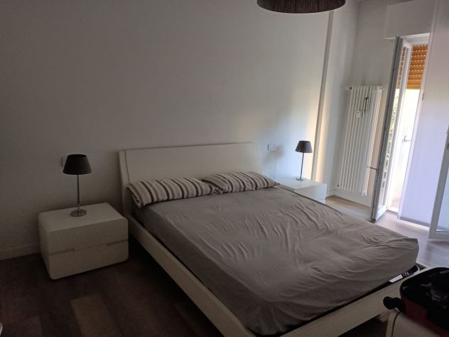 Arredamento completo appartamento moderno – cucina, camere, soggiorno - Foto 2