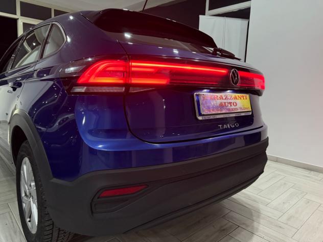 Volkswagen Taigo TSI turbo 95cv FULL LED+CARPLAY2024 - Foto 9