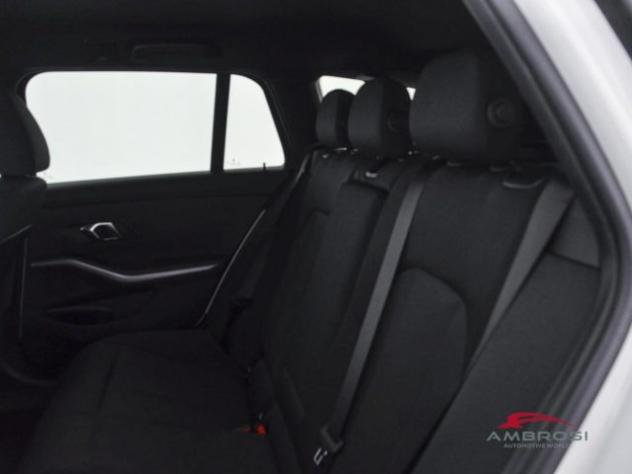 BMW 320 Serie 3 d Touring aut. rif. 23674812 - Foto 10