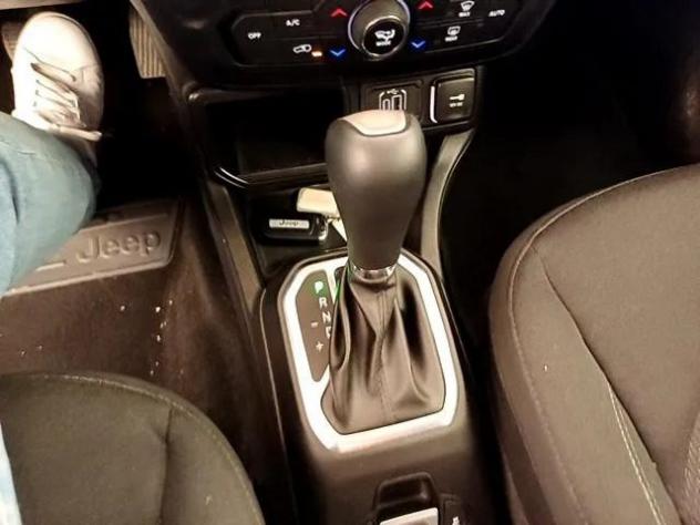 JEEP Renegade 1.5 Turbo T4 MHEV Summit rif. 23787708 - Foto 3
