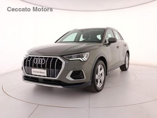 AUDI Q3 40 TDI quattro S tronic Business rif. 21211594