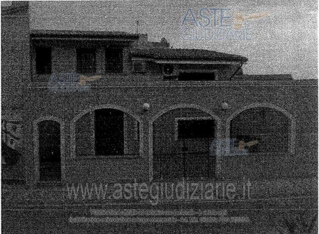 IMMOBILI-IMMOBILE RESIDENZIALE-Via Roma, 88 - Foto 2