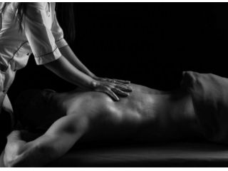 Oltre il relax: Perché il Massaggio Tantra può cambiare la tua vita