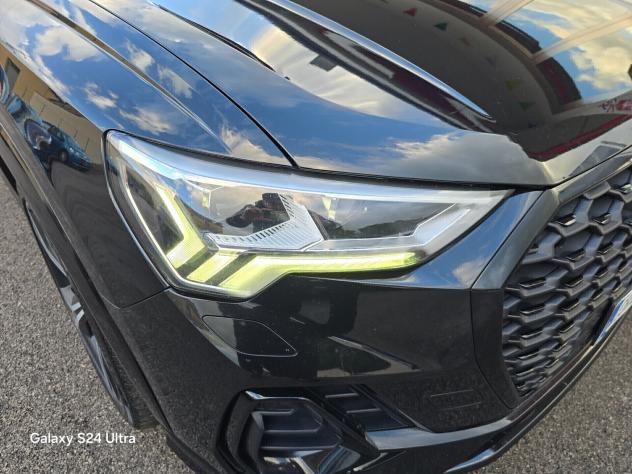 Audi Q3 SPB 35 TDI S tronic S line edition Total Black - Foto 8