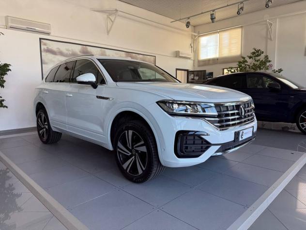 Volkswagen Touareg 3.0 V6 TDI 231 CV SCR R-Line