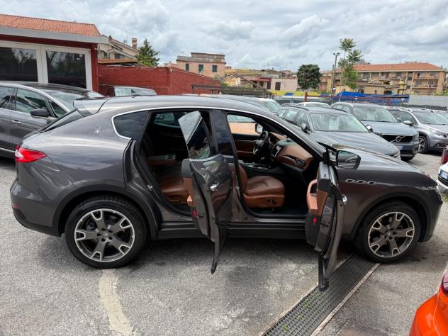 Levante V6 Diesel 275 CV-rate-garanzia -permute - Foto 7