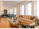 Appartamento di 200 m² con 5 locali in vendita a Milano