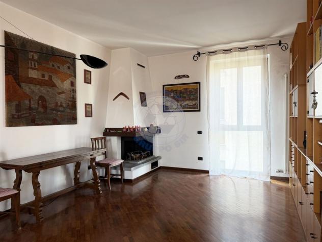 Monza San Carlo – Appartamento con ampio sottotetto, box e ascensore - Foto 5