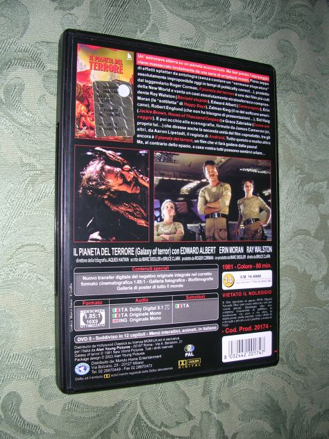 IL PIANETA DEL TERRORE - Foto 3