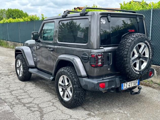 Jeep Wrangler Unlimited 2.2 Mjt II Sahara - Foto 9