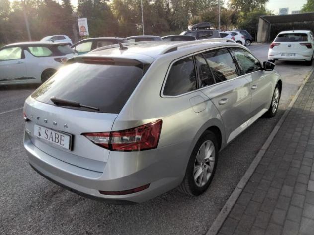 SKODA Superb 2.0 TDI EVO 150 CV SCR DSG Wagon Executive rif. 24193846 - Foto 8