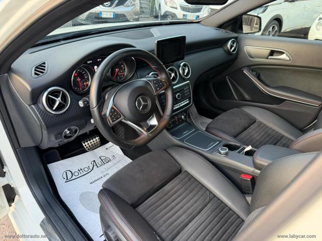 MERCEDES-BENZ A 200 d Automatic 4Matic Premium - Foto 10
