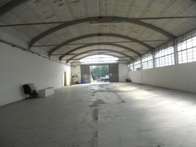 Immobile di 1000 m² con 4 locali in affitto a Settimo Milanese - Foto 9