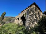 Rudere con terreno di 7.000 mq