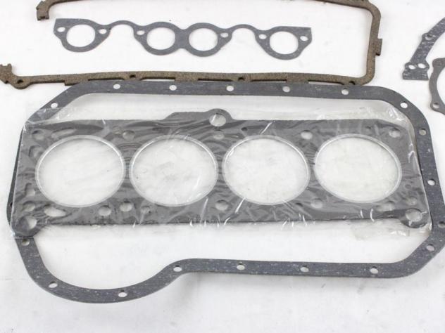 111840 KIT GUARNIZIONI MOTORE SPESSO VOLKSWAGEN GOLF 1 1.5 5P RICAMBIO NUOVO - Foto 3