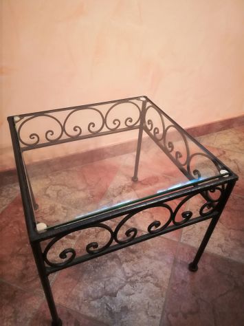 Set di tavolini in ferro e vetro - Foto 3