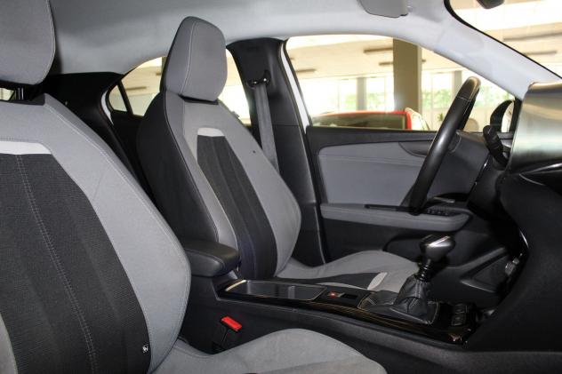 Opel Mokka 1.5 110cv Elegance MT6 - Foto 8