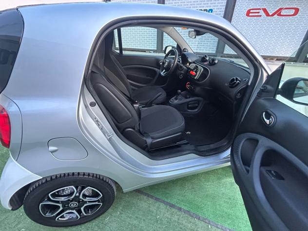 Smart ForTwo 1.0 Passion 71cv twinamic my18 - Foto 8