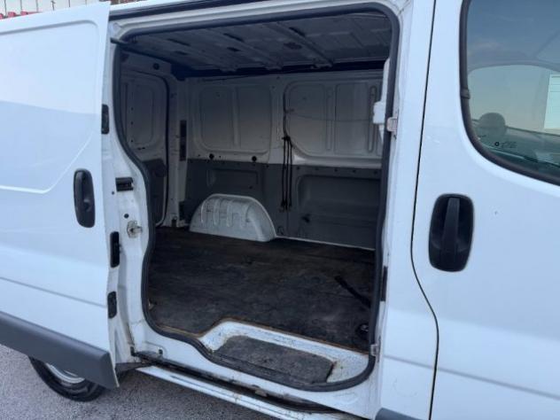 RENAULT Trafic T27 1.9 dCi/100 GANCIO TRAINO rif. 24144360 - Foto 5