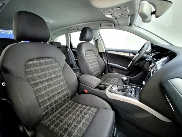 Audi A4 Avant 2.0 TDI 150cv Euro 6B Ambient - Foto 9