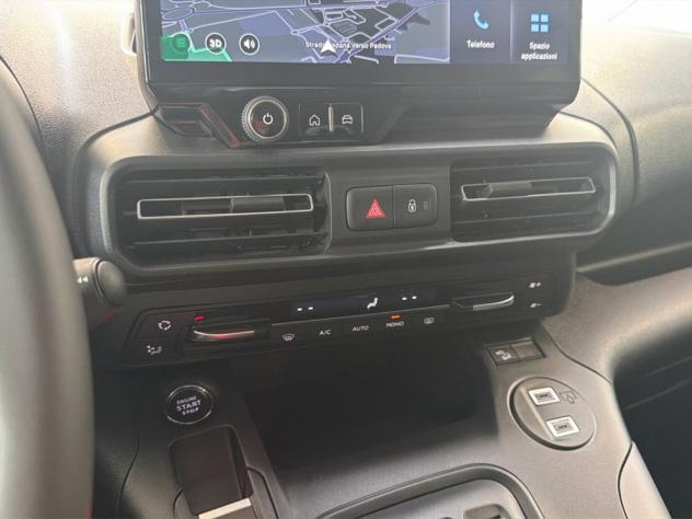 Toyota Proace City Verso 1.5D 130Cv S&S A/T L2 D Luxury - Foto 9