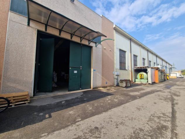 Immobile di 3577 m² con più di 5 locali in affitto a Settimo Milanese - Foto 2